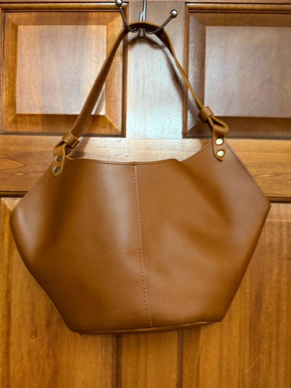 Portland leather kangaroo bag large